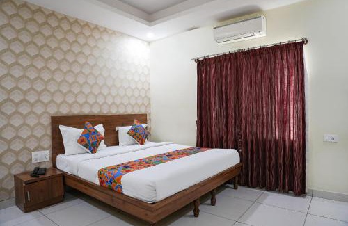 Nagarbhavi Hotel | Via Champion Grand - Nr Fortis Hospital, Nagarbhavi