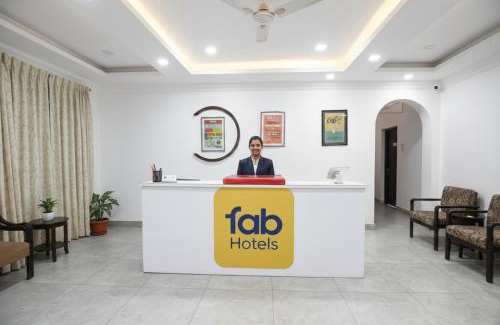 New Delhi House | Via Golden Key Inn Near Rajouri Garden