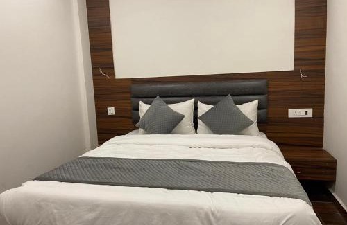 Faridabad House | Via Nexus Select