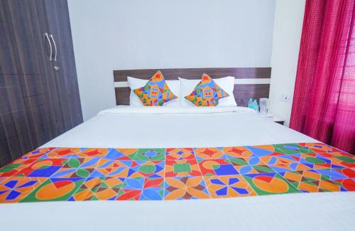 Chennai Hotel | Via Town Space Apartment - Nr Saravana Stores, Porur