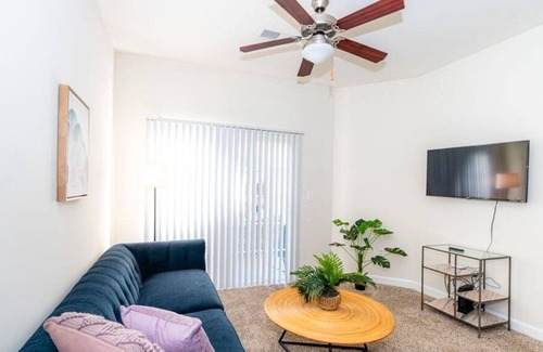 SouthPark Apartment | Viagem| Attractive Location 1BR with Gym & Parking
