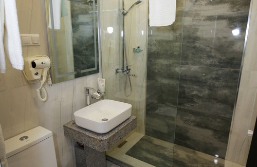 Erebuni Hotel | Viaggio Hotel