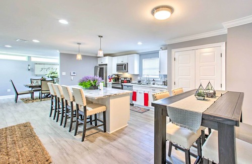 Terrytown House | Vibrant Terrytown Home w/Yard ~ 6 Mi to NOLA