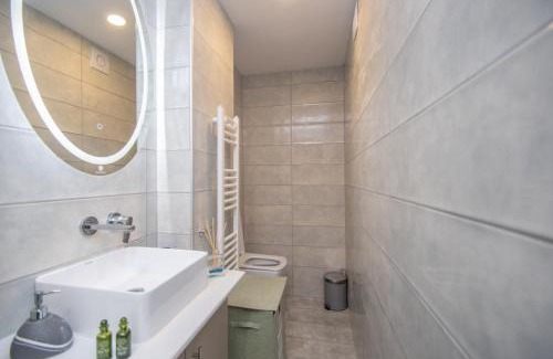 Zakynthos Town Apartment | Victor Junior Suite by "elite"