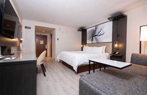 Downtown Victoria Hotel | Victoria Marriott Inner Harbour