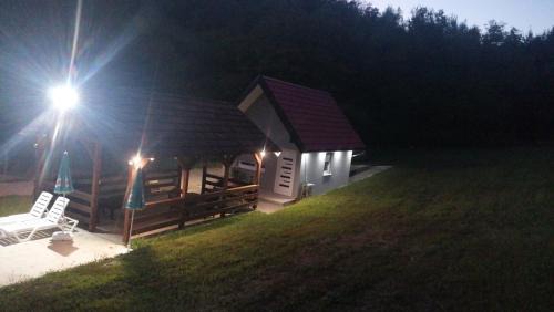 Laktasi House | Vikendica La Anja