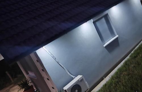 Laktasi House | Vikendica La Anja