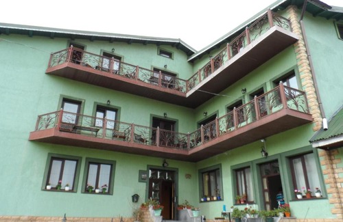 Cheia Resort | Vila Bratocea