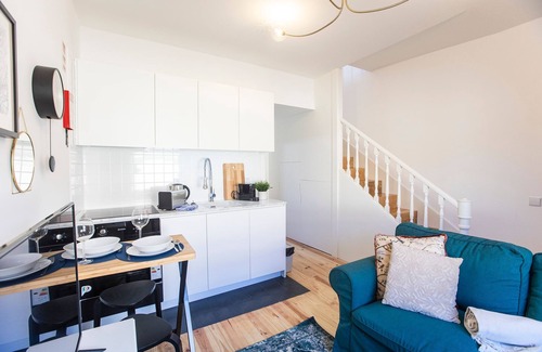 Lapa Apartment | Vila Burgães by LovelyStay