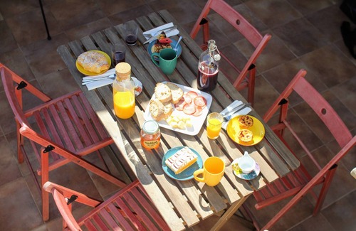 Mafra House | Vila Mafra - Grill Terrace at the center of Mafra