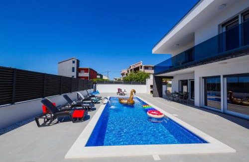 Kastel Stari Villa | Vila Morena