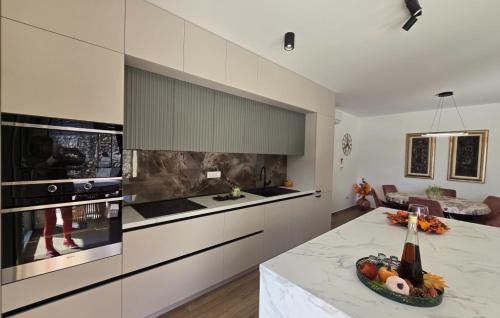 Sarsoni Villa | Vila SUNLIFE with pool&sauna by Villas Guide