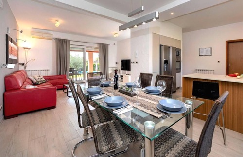 Kosinozici Villa | Villa 1808/21325 (Istria - Kosinožići), 5000m from the beach