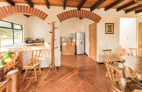 Panajachel Villa | VILLA 2 - SUEÑOS DEL LAGO
