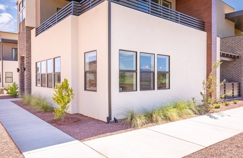 Bloomington Condo | Villa #33 at Bloomington Country Club
