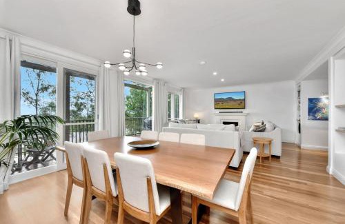 Pokolbin Villa | Villa 3br Barolo Villa located within Cypress Lakes Resort