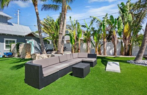 Holmes Beach Villa | Villa #4 Sand Dollar
