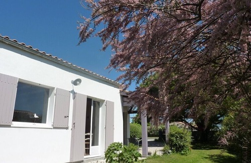 La Bree-les-Bains Villa | Villa 7 people 80m from the beach-garden 1000m2-quiet-in a secluded