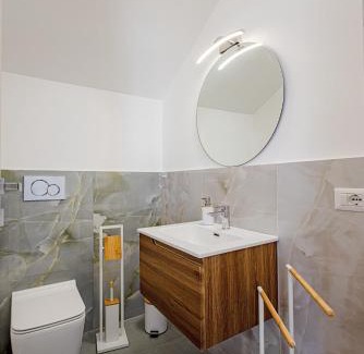 Fontane Bianche Villa | Villa Almarè with pool near the beach