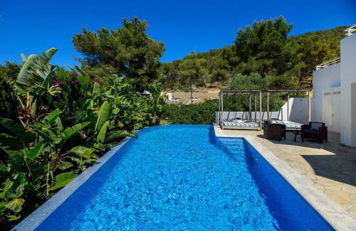 Santa Eulalia del Rio Villa | Villa Amarantos