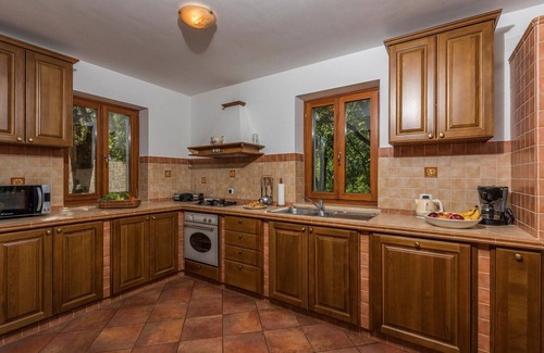 Stanisovi Villa | Villa Ana with shared Pool in Resort Vlakovo