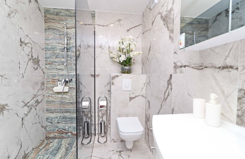 Postup Hotel | Villa Antonio