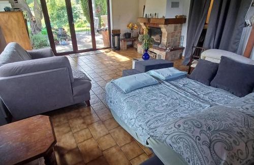 Bouveret Bed & Breakfast | Villa Aroleid