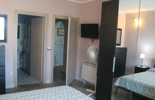 Arenella Apartment | Villa at 800 meters. from the sea with swimming pool, Arenella Siracusa, ground floor