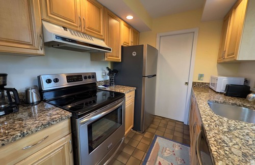 Brewster Villa | VILLA at Ocean Edge Endicott Village, GOLF PRIVILEGES AND VIEW. LINENS PROVIDED