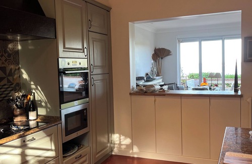 Cap-d'Antibes Villa | Villa Avec Bord de mer Privé sur le cap Dantibes