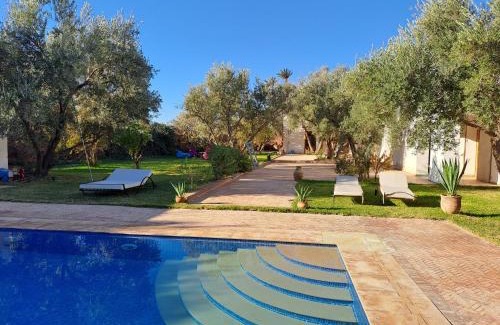 Zaouia Sidi Abdallah Ben Sassi Villa | Villa avec piscine chauffée Eden Marrakchi