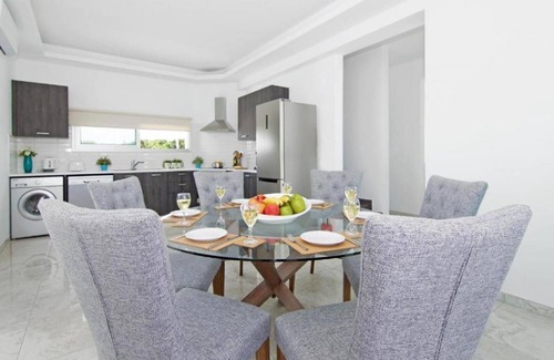 Kapparis Villa | Villa Avian in Paralimni