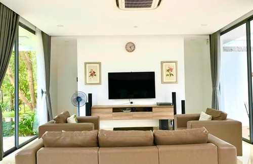 Dai Lai Lake Villa | Villa Bach Thanh F10 Flamingo Dai Lai 400m2