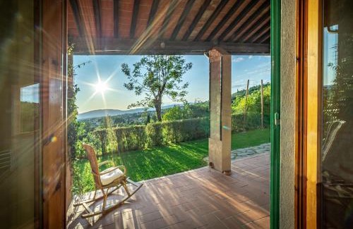 Bivio Pozzo Villa | Villa Belvedere Stylish Villa on Tuscan Hills