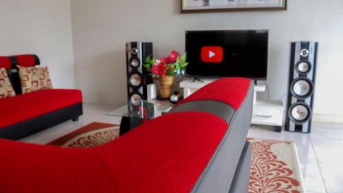 Ngaglik Villa | Villa Bhagawanta Malang, Villa Pinus M56