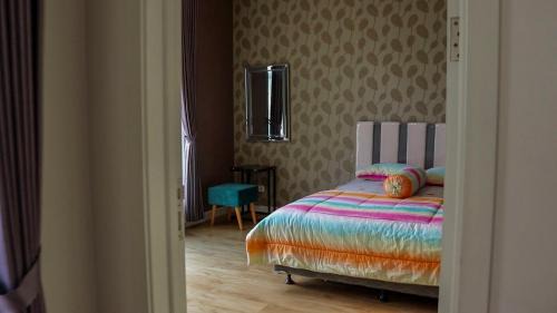 Ngaglik Villa | Villa Bhagawanta Malang, Villa Pinus M56