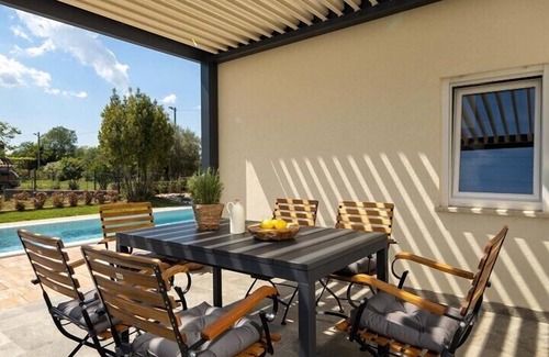 Snasici Villa | Villa Bogondon in Marići