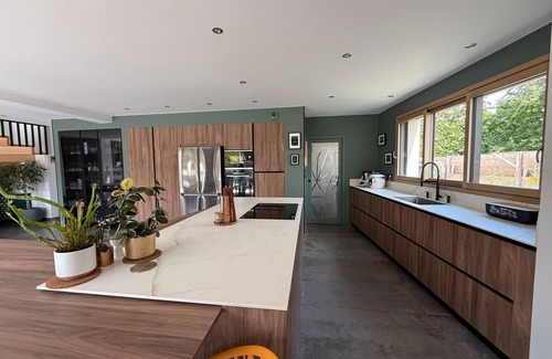 Saint-Cast-le-Guildo Villa | Villa 'Breizh'ome' with Private Pool, Private Terrace and Wi-Fi
