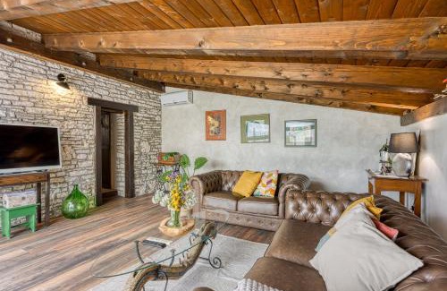 Belavici Apartment | Villa Capadinka with Whirlpool - Happy Rentals