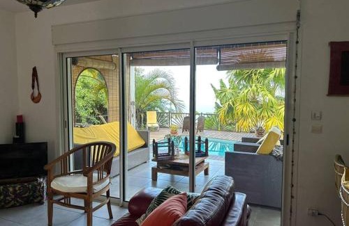 Saint-Leu Villa | Villa CAZALINE meublé de tourisme * piscine privée et vue Océan Indien