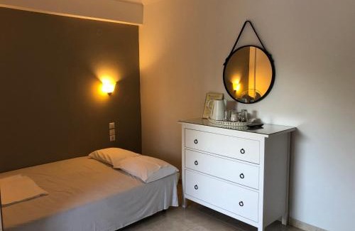 Kanapitsa Apartment | Villa Christina Skiathos