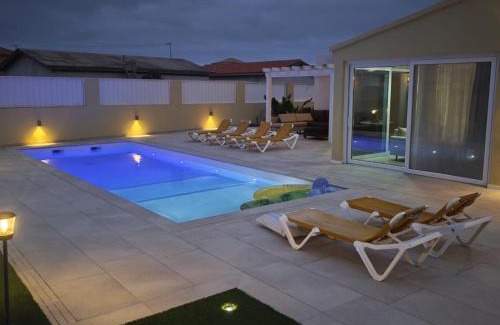 Lajares Villa | Villa con piscina LAJARES Ojo del Calderón