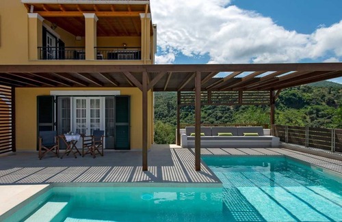 Peroulion Villa | Villa Corfu Melody