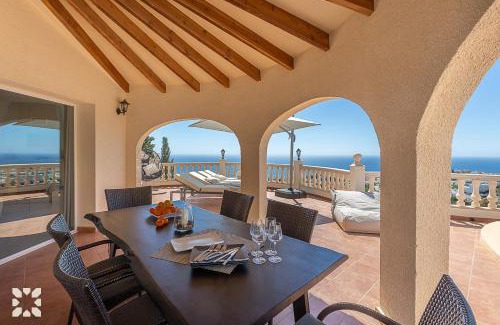 Cumbre del Sol Villa | Villa Costa del Cielo by Abahana Villas