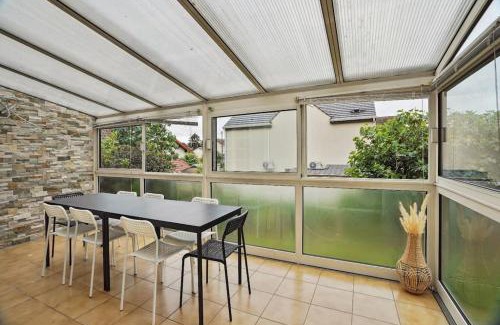 Morangis Villa | Villa cosy proche de Paris Orly