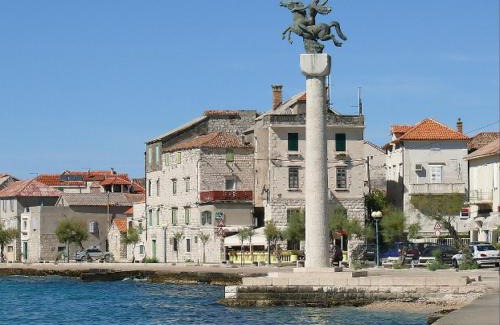 Kastel Stari Apartment | Villa Curic
