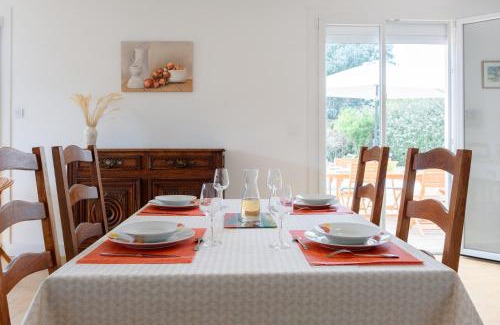 Saint-Genis House | Villa des Barnèdes