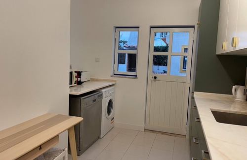 Ericeira Villa | Villa 'Da Lua' with Shared Pool, Wi-Fi and Air Conditioning