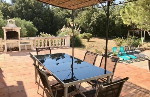 Tavernes Villa | Villa de plain pied avec BBQ et piscine