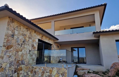 Sotta Villa | Villa de Standing Neuve Avec Piscine vue Panoramique Montagne